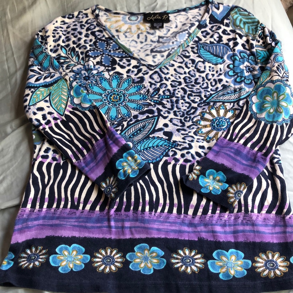 Lola P. Half sleeve tee